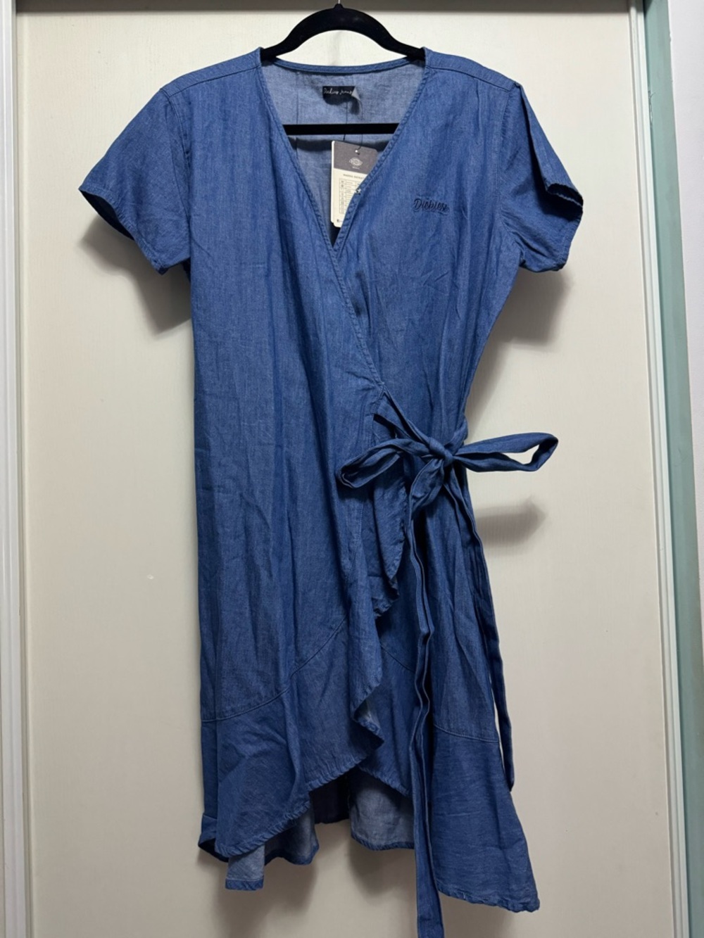 NWT Dickies Chambray Wrap Dress